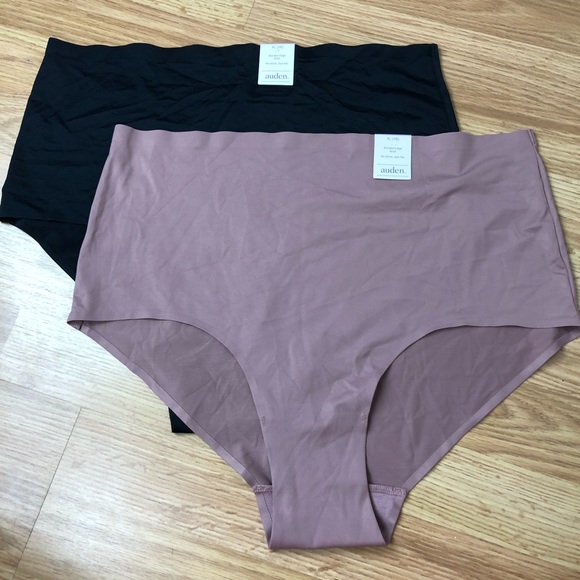 Auden bonded edge brief Clearance